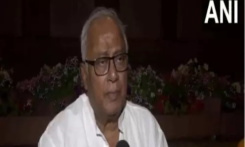 विरोध किया और विरोध में बोला...: वक्फ संशोधन विधेयक 2025 पर TMC नेता सौगत रॉय