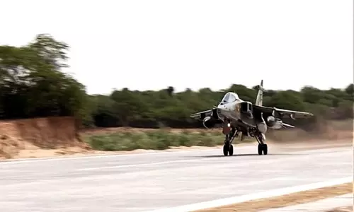 Indian Air Force का जगुआर विमान दुर्घटनाग्रस्त, पायलट की मौत