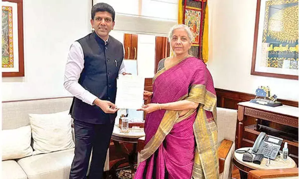 Andhra: केंद्र एम्स में समस्याओं के समाधान पर सहमत