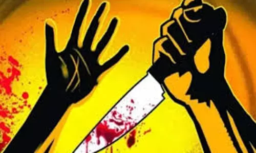 Ballia: छात्र पर चाकू से हमला करने वाला नाबालिग गिरफतर