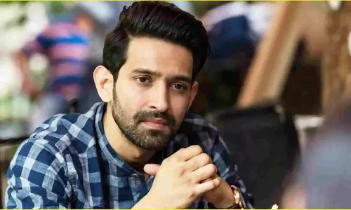 Vikrant Massey : सफलता की ऊंचाइयों पर पहुंचकर भी इस बात का मलाल Vikrant Massey : सफलता की ऊंचाइयों पर पहुंचकर भी इस बात का मलाल