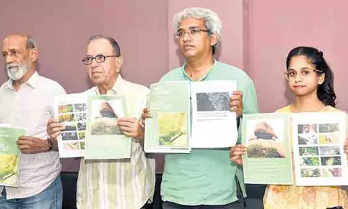 Telangana: कार्यकर्ताओं ने पर्यावरण के विनाश पर तत्काल रोक लगाने की मांग की