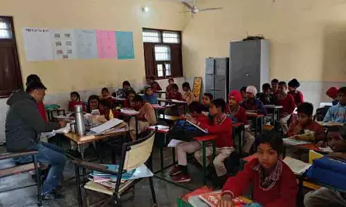 Punjab के स्कूलों ने छात्रों में चीनी के सेवन को रोकने के लिए पहल शुरू की Punjab के स्कूलों ने छात्रों में चीनी के सेवन को रोकने के लिए पहल शुरू की