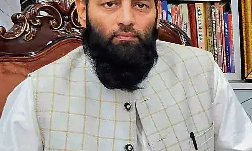 वक्फ बोर्ड में अन्य धर्मों के लोगों को अनुमति नहीं दी जा सकती: Muslims वक्फ बोर्ड में अन्य धर्मों के लोगों को अनुमति नहीं दी जा सकती: Muslims