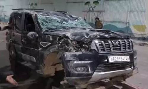 Haryana : गुरुग्राम में कई वाहनों की टक्कर में एक की मौत, 4 घायल
