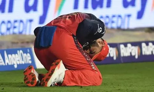 आईपीएल 2025 : आरसीबी के हेड कोच एंडी फ्लावर ने दी विराट की चोट को लेकर अपडेट