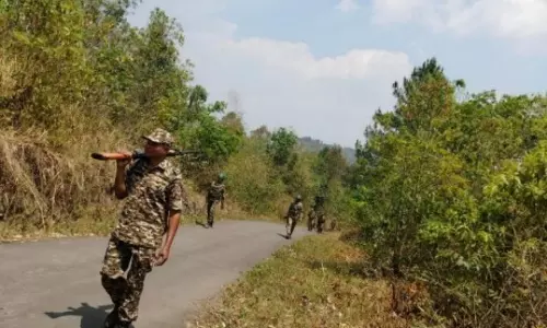 Security Forces ने पूरे राज्य में तलाशी अभियान में हथियार, गोला-बारूद और विस्फोटक बरामद किए