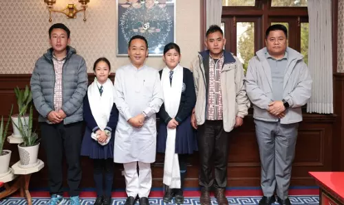 Sikkim : मुख्यमंत्री ने द्ज़ोंगू के युवा उपलब्धि प्राप्तकर्ताओं को बधाई दी Sikkim : मुख्यमंत्री ने द्ज़ोंगू के युवा उपलब्धि प्राप्तकर्ताओं को बधाई दी