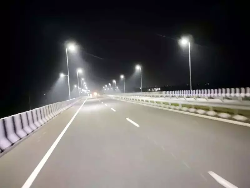 Indore : 100 किमी की रफ्तार से दौड़ेंगे वाहन, जाने बदनावर-उज्जैन फोरलेन की खासियत Indore : 100 किमी की रफ्तार से दौड़ेंगे वाहन, जाने बदनावर-उज्जैन फोरलेन की खासियत