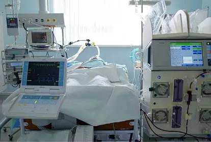 UP News : ICU में हार्ट अटैक के मरीज से सोने की चेन उड़ा ले गया अस्पताल कर्मचारी UP News : ICU में हार्ट अटैक के मरीज से सोने की चेन उड़ा ले गया अस्पताल कर्मचारी