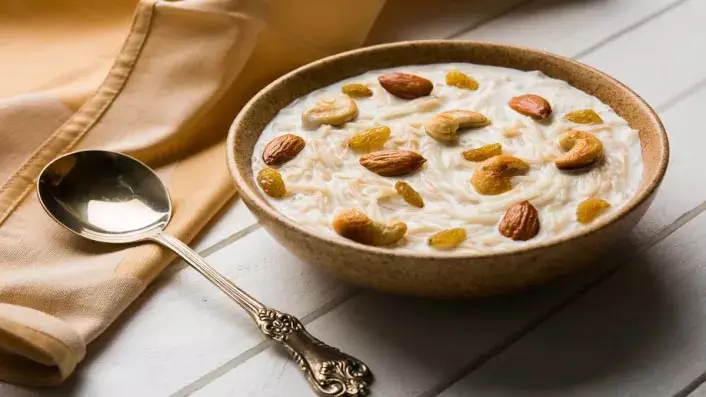 Chaitra Navratri Kheer Bhog : चैत्र नवरात्रि के लिए शहद वाली खीर कैसे बनाएं Chaitra Navratri Kheer Bhog : चैत्र नवरात्रि के लिए शहद वाली खीर कैसे बनाएं
