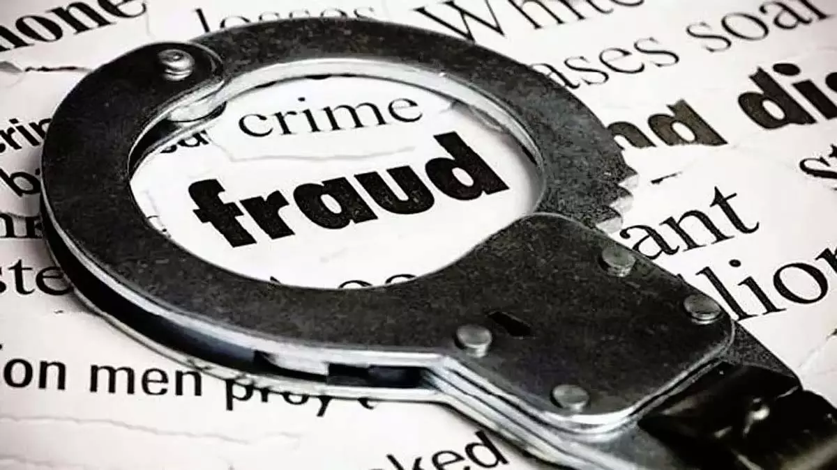 Mumbai: फर्जी निवेश ऐप घोटाले में 65 वर्षीय सेवानिवृत्त नौसेना अधिकारी से ₹2.47 करोड़ की ठगी Mumbai: फर्जी निवेश ऐप घोटाले में 65 वर्षीय सेवानिवृत्त नौसेना अधिकारी से ₹2.47 करोड़ की ठगी