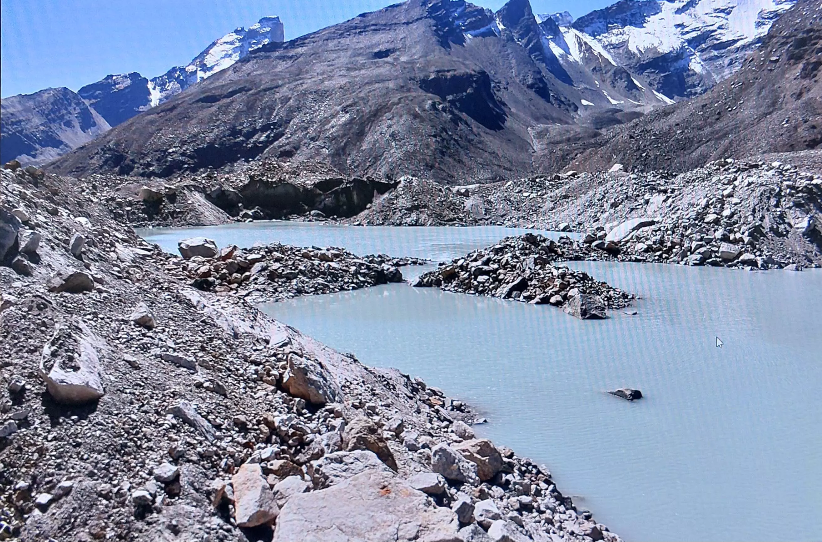 Uttarakhand : झीलों पर नजर के लिए लगाए जाएंगे सेंसर Uttarakhand : झीलों पर नजर के लिए लगाए जाएंगे सेंसर