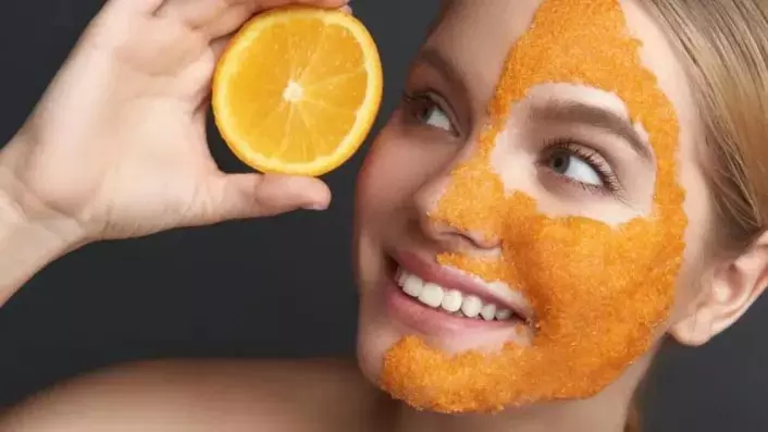 Orange Peel Serum: नेचुरल सीरम देगा कमाल के फायदे, दाग-धब्बे होंगे दूर, चमकने लगेगी स्किन Orange Peel Serum: नेचुरल सीरम देगा कमाल के फायदे, दाग-धब्बे होंगे दूर, चमकने लगेगी स्किन