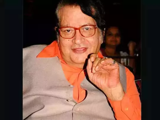 Manoj Kumar : जब रणवीर ने अपनाया मनोज कुमार का स्टाइल, मिला दिल से जवाब Manoj Kumar : जब रणवीर ने अपनाया मनोज कुमार का स्टाइल, मिला दिल से जवाब