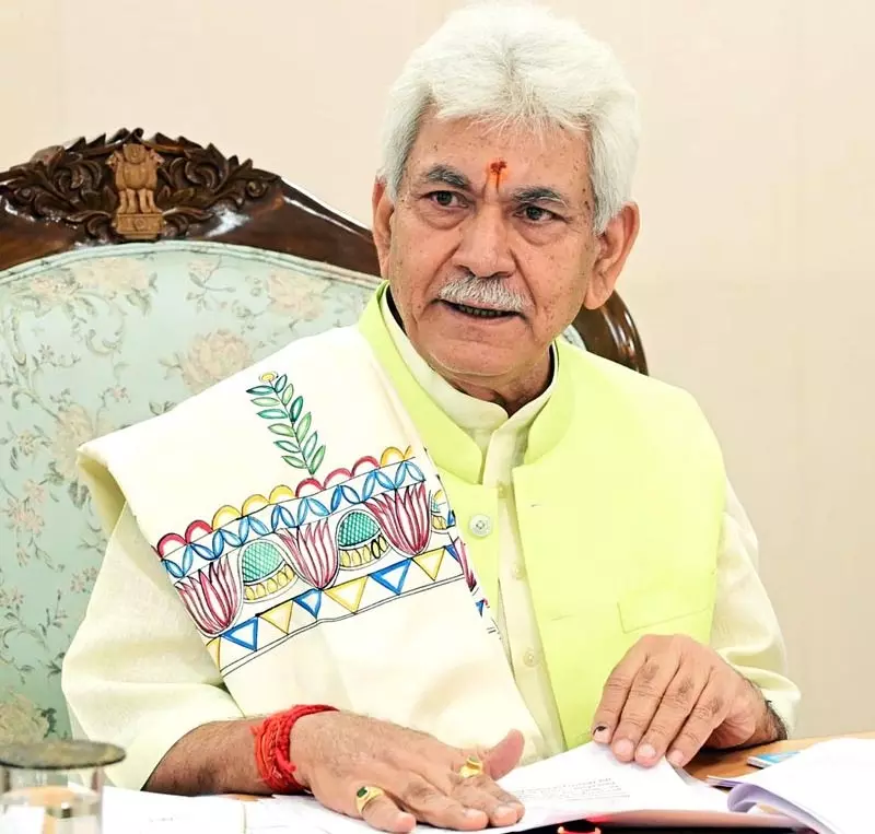 NC सरकार ने कहा- LG द्वारा 48 नौकरशाहों का तबादला करने से सत्ता कमजोर हुई NC सरकार ने कहा- LG द्वारा 48 नौकरशाहों का तबादला करने से सत्ता कमजोर हुई