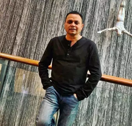 Hema Sharma के पूर्व पति गौरव सक्सेना एक्टिंग में कदम रखने को तैयार Hema Sharma के पूर्व पति गौरव सक्सेना एक्टिंग में कदम रखने को तैयार