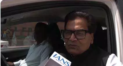 वक्फ संशोधन विधेयक पूरी तरह से असंवैधानिक, जाना चाहिए कोर्ट : रामगोपाल यादव वक्फ संशोधन विधेयक पूरी तरह से असंवैधानिक, जाना चाहिए कोर्ट : रामगोपाल यादव