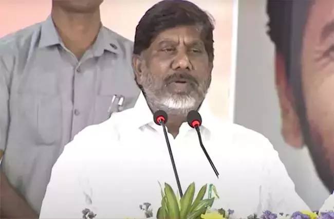 Virkamarka : यदाद्री थर्मल पावर प्लांट की भूमि खाली कराने वालों के लिए TS जेनको में नौकरियां Virkamarka : यदाद्री थर्मल पावर प्लांट की भूमि खाली कराने वालों के लिए TS जेनको में नौकरियां