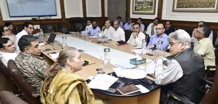 Jammu: मुख्य सचिव ने राष्ट्रीय राजमार्ग परियोजनाओं के त्वरित क्रियान्वयन के लिए कहा Jammu: मुख्य सचिव ने राष्ट्रीय राजमार्ग परियोजनाओं के त्वरित क्रियान्वयन के लिए कहा