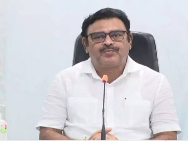 चंद्रबाबू नायडू पोलावरम बांध की ऊंचाई कम करने के केंद्र के विचार के आगे झुक गए हैं: YSRCP चंद्रबाबू नायडू पोलावरम बांध की ऊंचाई कम करने के केंद्र के विचार के आगे झुक गए हैं: YSRCP