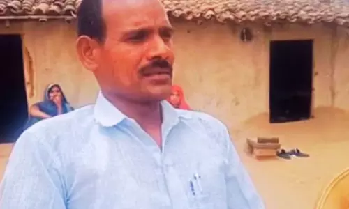 वकील के मुंशी को लग गई थी Dream 11 खेलने की लत, आज जीत गए 3 करोड़ रूपए वकील के मुंशी को लग गई थी Dream 11 खेलने की लत, आज जीत गए 3 करोड़ रूपए