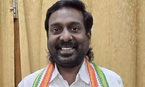 शिक्षा ऋण बिना किसी जमानत के उपलब्ध कराया जाना चाहिए: MP Vijay Vasant