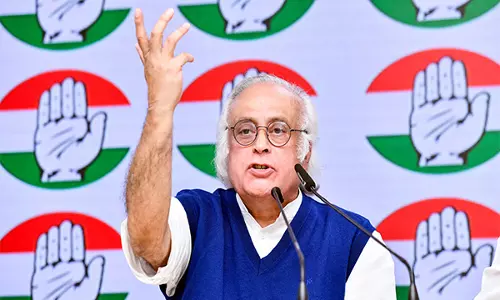 कांग्रेस वक्फ विधेयक को सुप्रीम कोर्ट में चुनौती देगी: Jairam Ramesh
