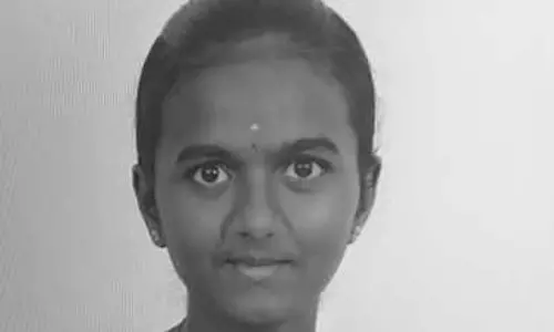 NEET परीक्षा के डर से छात्रा ने जहर खाकर की आत्महत्या