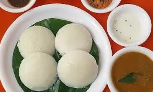 Navratri Special:व्रत के लिए घर पर बनाएं समा के चावल की सॉफ्ट और स्पंजी इडली Navratri Special:व्रत के लिए घर पर बनाएं समा के चावल की सॉफ्ट और स्पंजी इडली