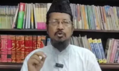 शहाबुद्दीन रजवी ने वक्फ बिल का समर्थन किया, धार्मिक स्थलों को कोई खतरा नहीं शहाबुद्दीन रजवी ने वक्फ बिल का समर्थन किया, धार्मिक स्थलों को कोई खतरा नहीं