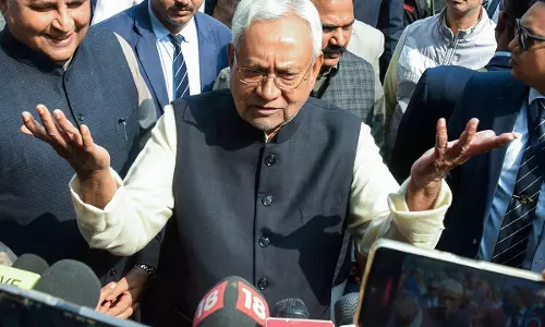 JD(U) को एक और झटका, चौथे नेता ने वक्फ बिल के लिए पार्टी के समर्थन पर इस्तीफा दिया JD(U) को एक और झटका, चौथे नेता ने वक्फ बिल के लिए पार्टी के समर्थन पर इस्तीफा दिया