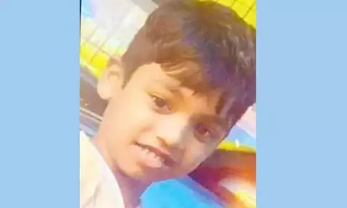 पांच साल का बच्चा खेलते समय मृत पाया गया, उसके गले में कपड़ा बंधा हुआ मिला पांच साल का बच्चा खेलते समय मृत पाया गया, उसके गले में कपड़ा बंधा हुआ मिला
