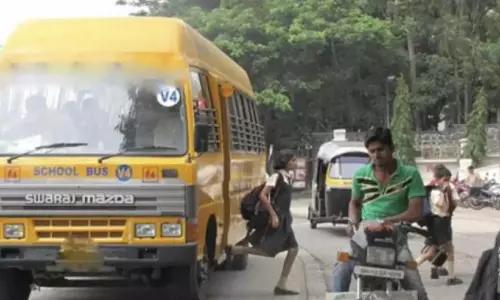 AP: स्कूल बस चालक को घातक दुर्घटना के लिए एक साल की कठोर कारावास की सजा AP: स्कूल बस चालक को घातक दुर्घटना के लिए एक साल की कठोर कारावास की सजा