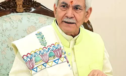 NC सरकार ने कहा- LG द्वारा 48 नौकरशाहों का तबादला करने से सत्ता कमजोर हुई