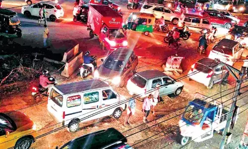 Kerala; पोन्नानी शहर में ट्रैफिक जाम Kerala; पोन्नानी शहर में ट्रैफिक जाम