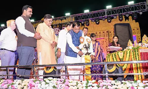 CM Mohan Majhi: राज्य के विकास के लिए कोई वित्तीय बाधा नहीं