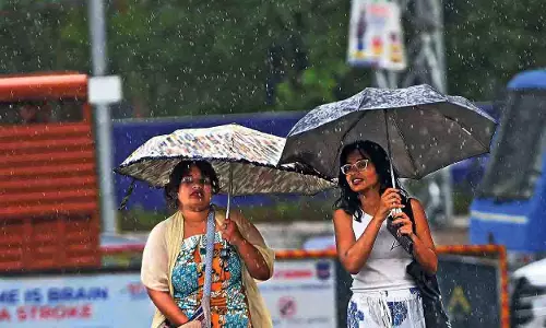 Hyderabad: आंधी-तूफान और ट्रैफिक जाम से शहर का जनजीवन प्रभावित