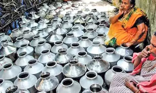 Kerala : अरुर के प्यासे लोग दशकों से संतुष्ट नहीं हुए Kerala : अरुर के प्यासे लोग दशकों से संतुष्ट नहीं हुए