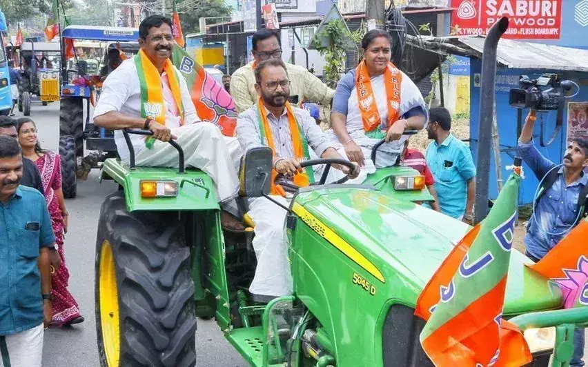 Kerala के पूर्व भाजपा प्रमुख सुरेंद्रन की बिना लाइसेंस वाली ट्रैक्टर गाड़ी के लिए ट्रैक्टर मालिक ने ₹5,000 का जुर्माना भरा