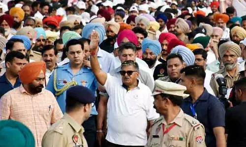 Punjab: नशीली दवाओं की समस्या से निपटने के लिए छह दिवसीय पदयात्रा शुरू की