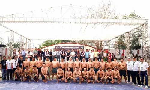Nagaland : पुमई दिल्ली में नागा ओपन कुश्ती का आयोजन Nagaland : पुमई दिल्ली में नागा ओपन कुश्ती का आयोजन