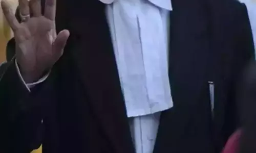 शासन को केस की जानकारी नहीं दी, सरकारी वकील को नोटिस जारी शासन को केस की जानकारी नहीं दी, सरकारी वकील को नोटिस जारी