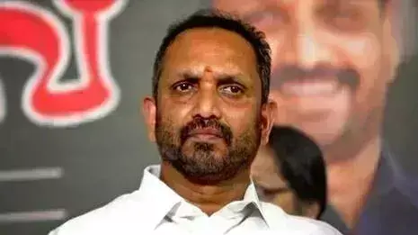 Palakkad: के. सुरेंद्रन का ट्रैक्टर बिना लाइसेंस चला, ट्रैफिक पुलिस ने ठोका चालान