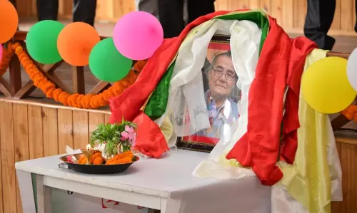Sikkim : पद्मश्री बी.बी.मुरिंगला की 82वीं जयंती मनाई गई Sikkim : पद्मश्री बी.बी.मुरिंगला की 82वीं जयंती मनाई गई