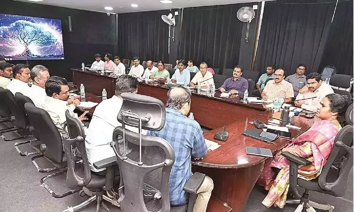Officials को गंगम्मा जत्था की सफलता के लिए समन्वय से काम करने को कहा गया