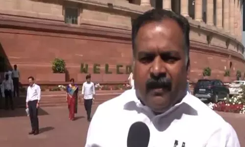 विपक्षी सांसदों ने लोकसभा अध्यक्ष द्वारा आयोजित चाय का किया बहिष्कार