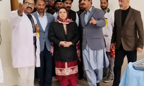 Jammu: सकीना इटू ने शांगस-अनंतनाग पूर्व निर्वाचन क्षेत्र का व्यापक दौरा किया Jammu: सकीना इटू ने शांगस-अनंतनाग पूर्व निर्वाचन क्षेत्र का व्यापक दौरा किया