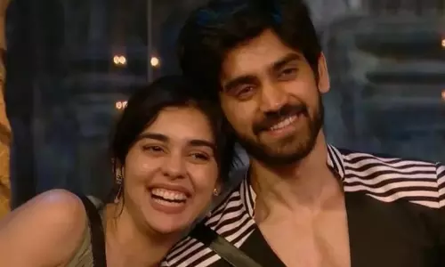ईशा सिंह ने अविनाश मिश्रा के साथ सगाई की खबर पर प्रतिक्रिया दी ईशा सिंह ने अविनाश मिश्रा के साथ सगाई की खबर पर प्रतिक्रिया दी