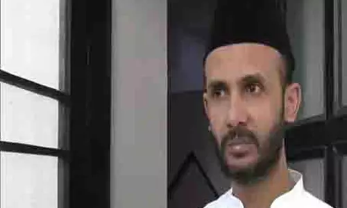 संसद में Waqf Bill पारित होने के बाद जिया उर रहमान बर्क ने कही ये बात संसद में Waqf Bill पारित होने के बाद जिया उर रहमान बर्क ने कही ये बात